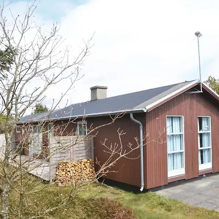 Three-bedroom Holiday In Semesterbostad *