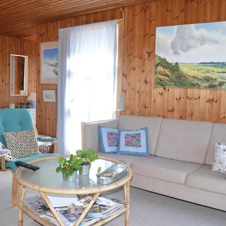 Semesterbostad Three-bedroom Holiday In Oksbøl